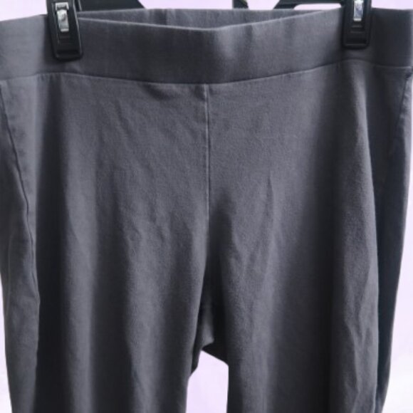 Torrid solid basic simple plain leggings plus size activewear in gray size 2 (2X - Picture 13 of 13